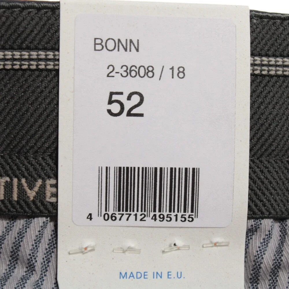 Meyer NWT Chinos / Casual Pants Size 52 (US 36) Bonn in Blue Polyamide Blend